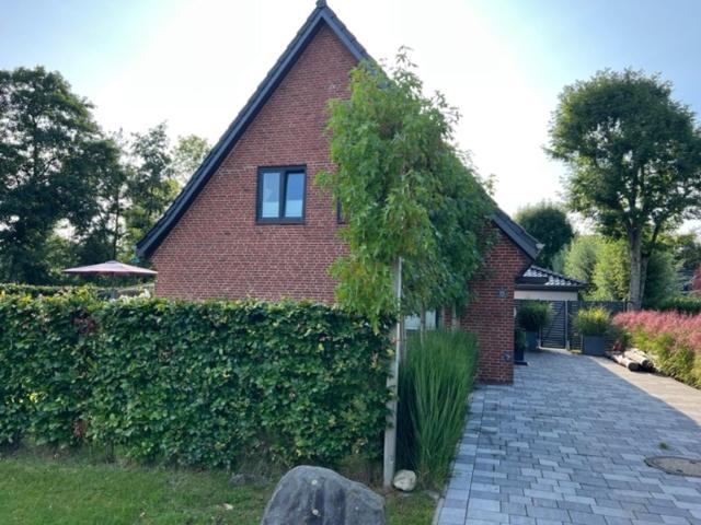Ferienhaus "Zum Haifisch" Санкт Петер-Ординг Екстериор снимка
